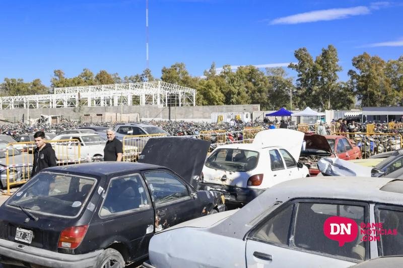Vehículos de la Municipalidad de Rawson que serán ofrecidos en remate