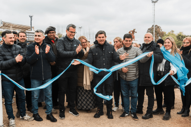 Apertura de la Fiesta Provincial del Carneo Español 2026 en el Predio Gaucho José Dolores de Rawson