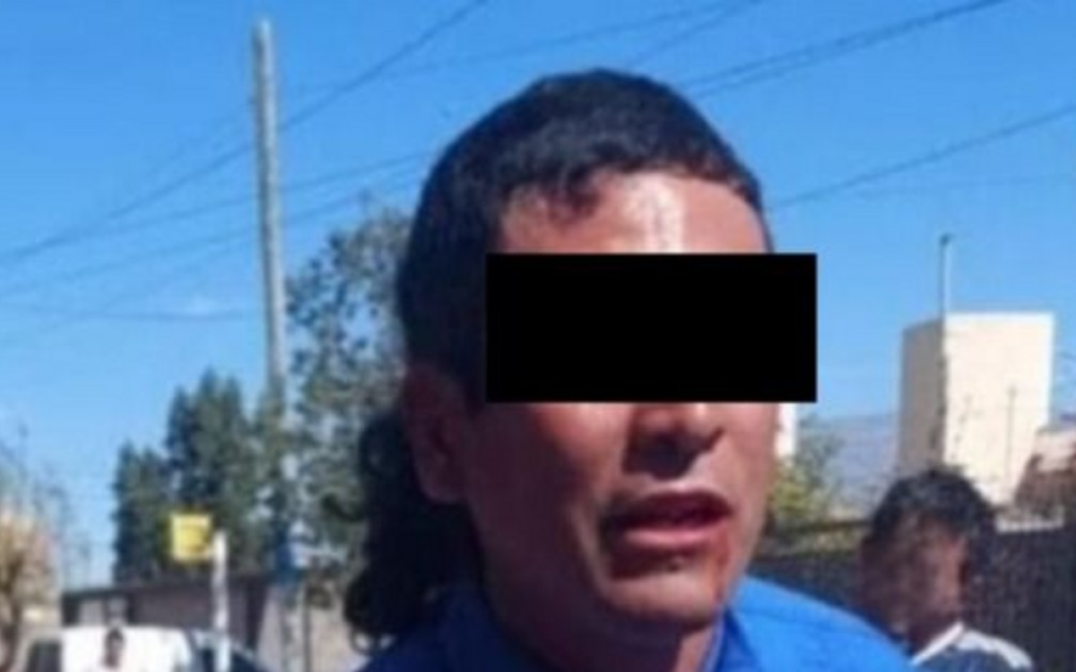 Móvil policial durante un procedimiento en Rawson