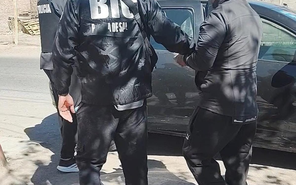 Rawson: cayó un hombre tras allanamientos de la BIC en Río Blanco y FOEVA