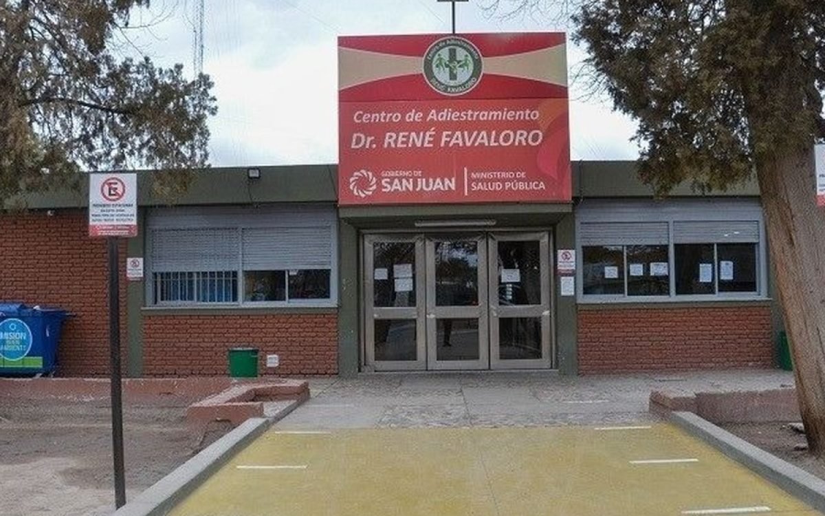 Rawson: intentaron asaltarlo en calle España y le dieron un cuchillazo en la cabeza